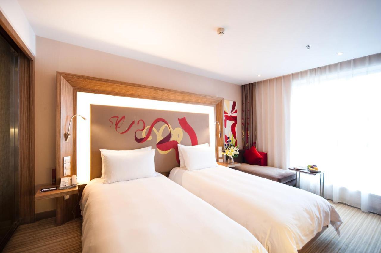 Novotel Guiyang Downtown Екстериор снимка